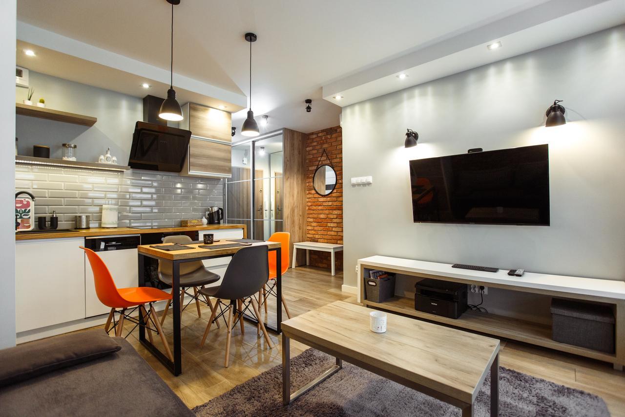 Apartament Em Klimatyzacja&Parking Rzeszów Εξωτερικό φωτογραφία